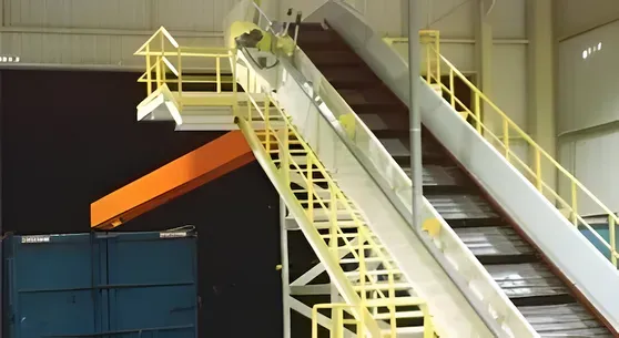 Transportador de Sucata Metálica com Esteira Industrial