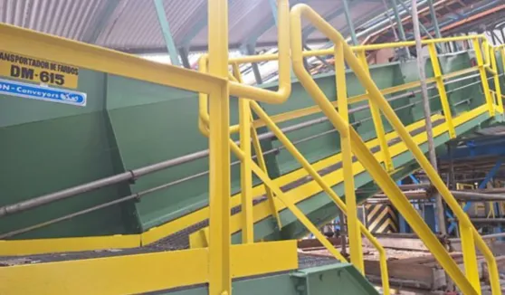 Engenharia de transportadores para a indústria de papel e celulose